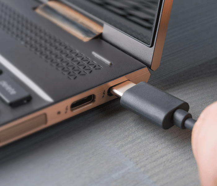 SmallRoomSolution Inset USB C